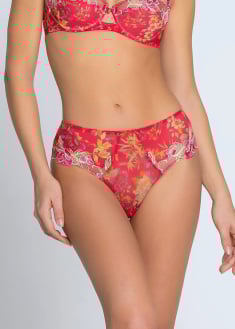 Shorty Lise Charmel