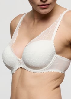 Soutien-gorge rembourr� plongeant Marie-Jo