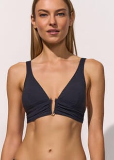 Haut de bikini d�collet� plongeant  Maillots de Bain Maryan Mehlhorn