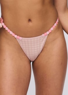 String Marie-Jo