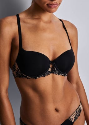 Soutien-Gorge Corbeille Coque Confort avec Armatures 