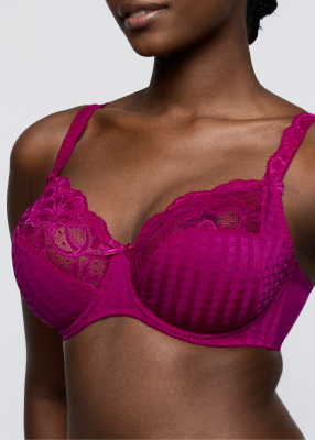 Soutien-gorge Embo�tant � Armatures 