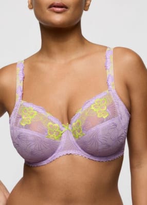 Soutien-gorge Embo�tant � Armatures 