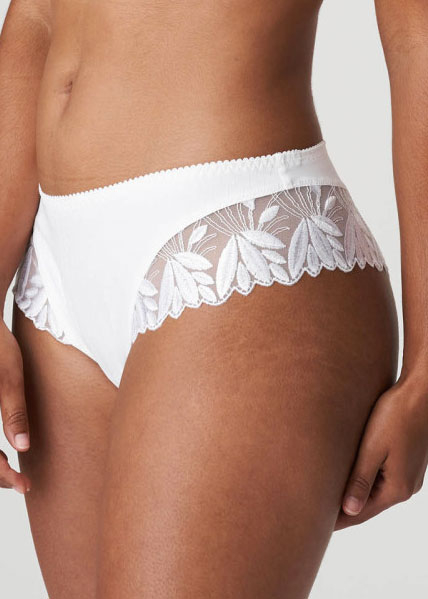 String Luxueux Prima Donna