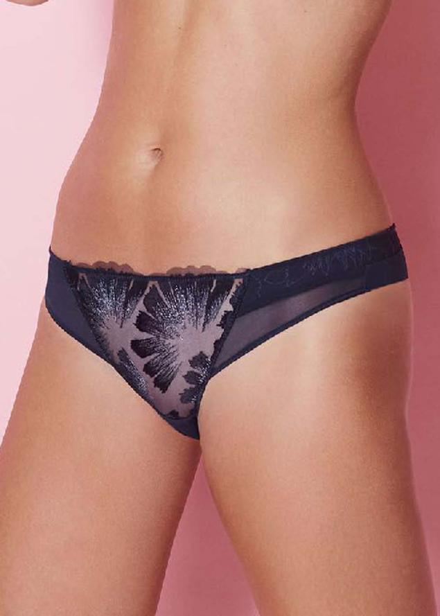 Tanga Simone Prle