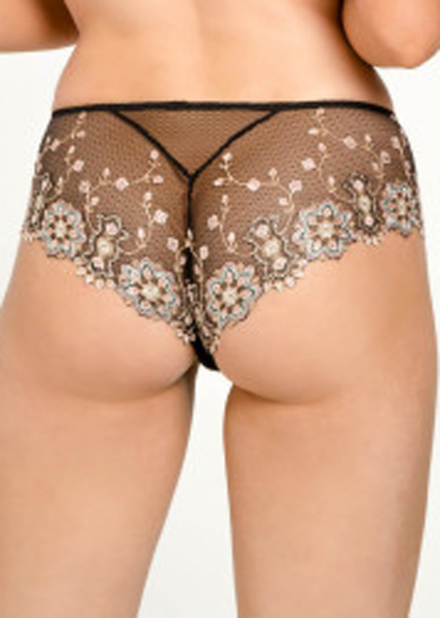 Shorty Louisa Bracq