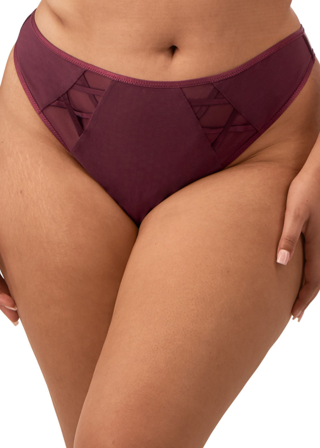 String Elomi