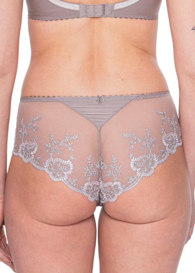 Shorty Louisa Bracq