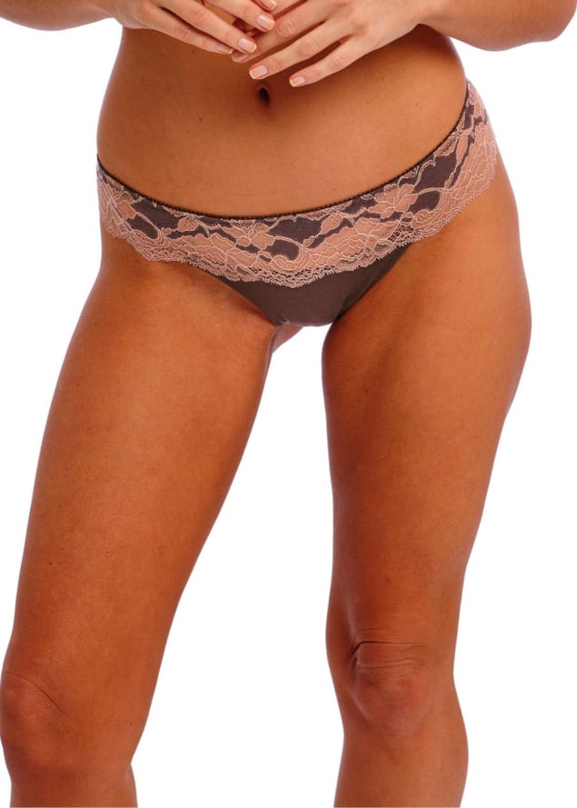Tanga Wacoal