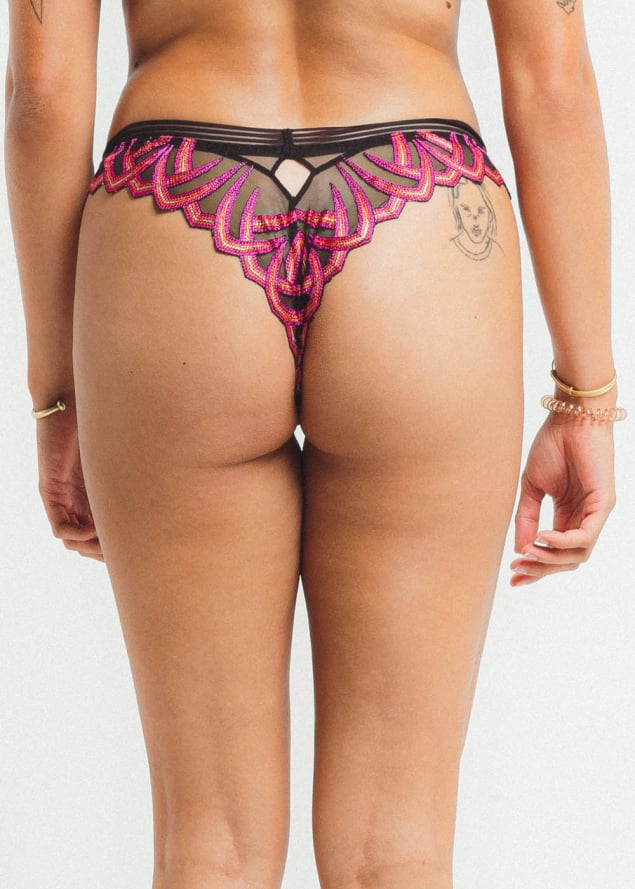 Tanga Louisa Bracq