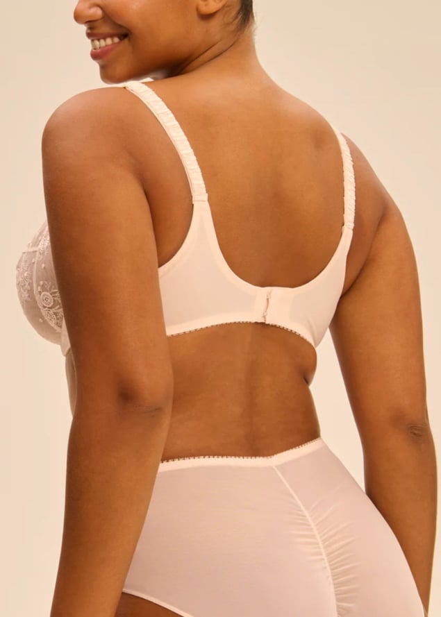 Soutien-gorge embotant avec armatures Simone Prle
