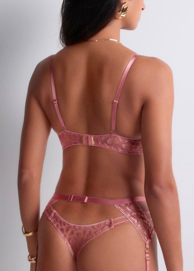 Tanga Aubade