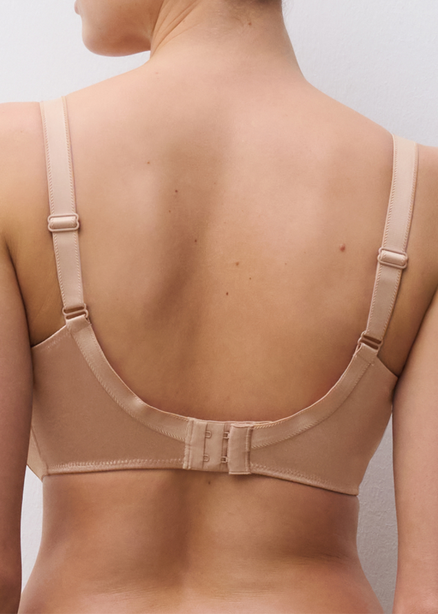 Soutien-gorge moul� embo�tant Chantelle