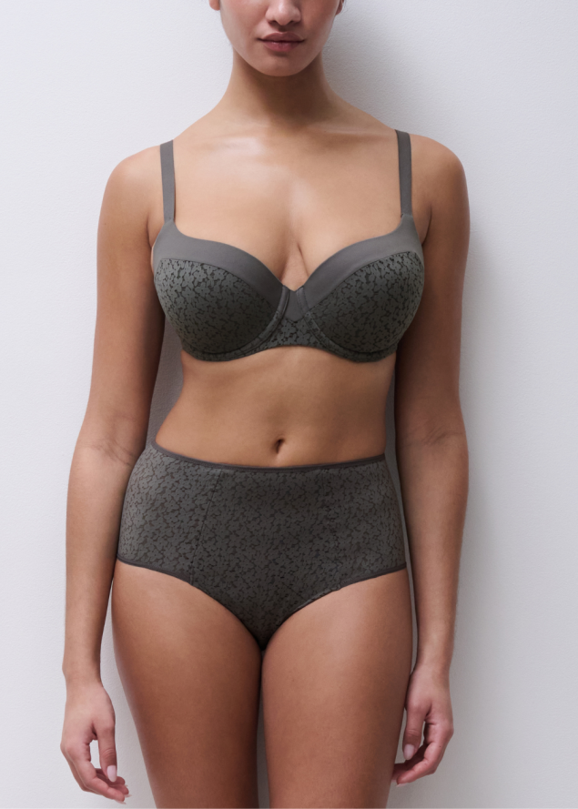 Soutien-gorge � Coques Embo�tant Chantelle