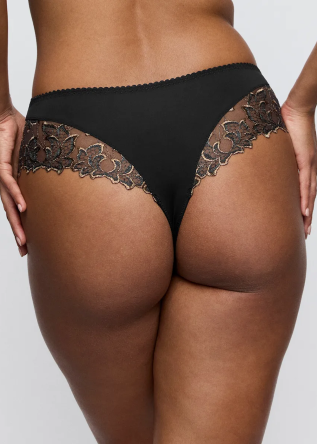 String Luxueux Prima Donna