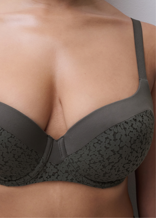 Soutien-gorge � Coques Embo�tant Chantelle