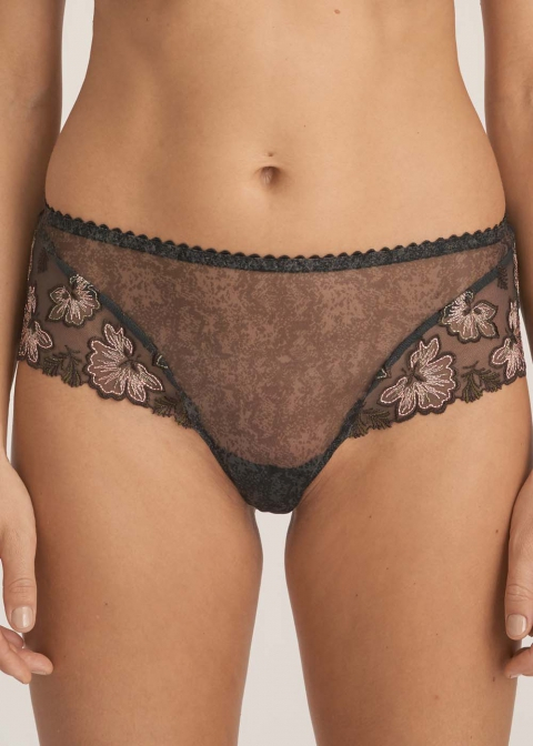 String Luxueux Prima Donna