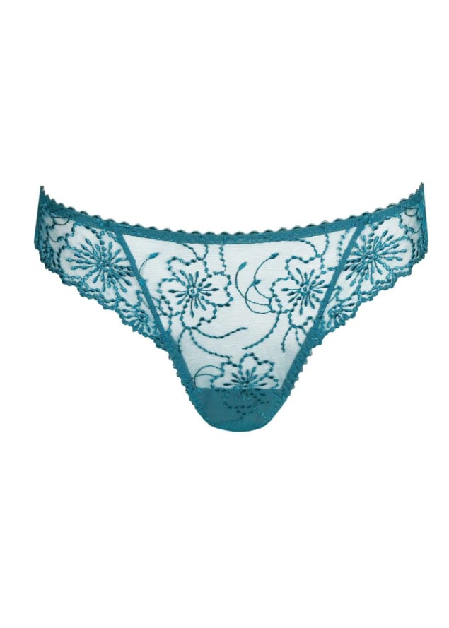 String Marie-Jo
