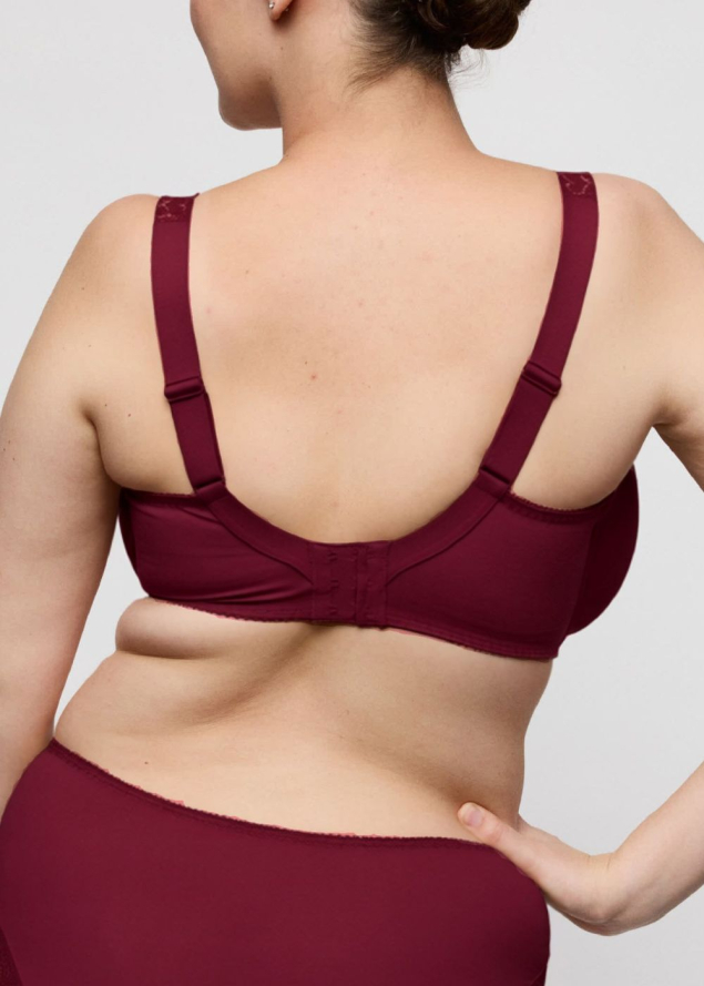 Soutien-gorge Embo�tant � Armatures bonnets profonds Prima Donna