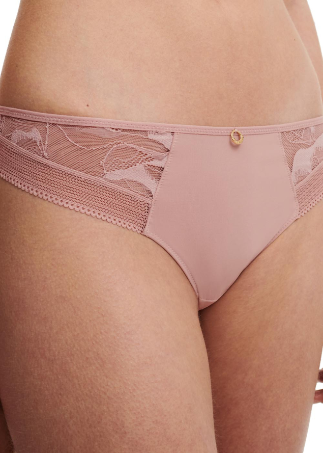 Tanga Chantelle Rose Anglais