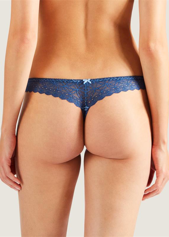 Tanga Aubade