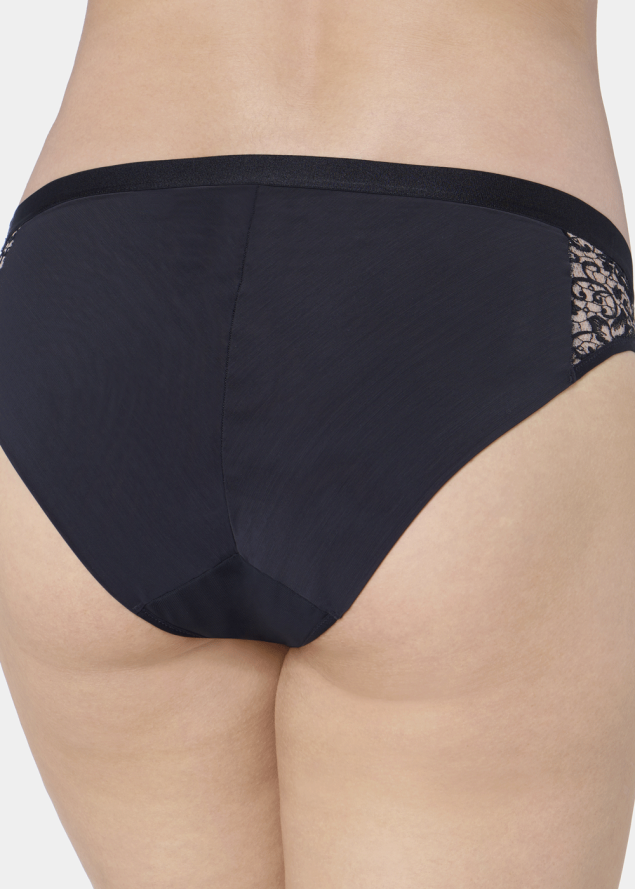 Slip Echancr Florale by Triumph Noir