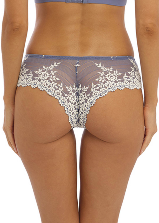 Tanga Wacoal