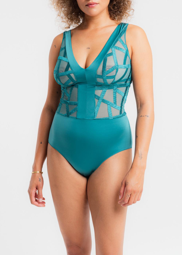 Body Louisa Bracq