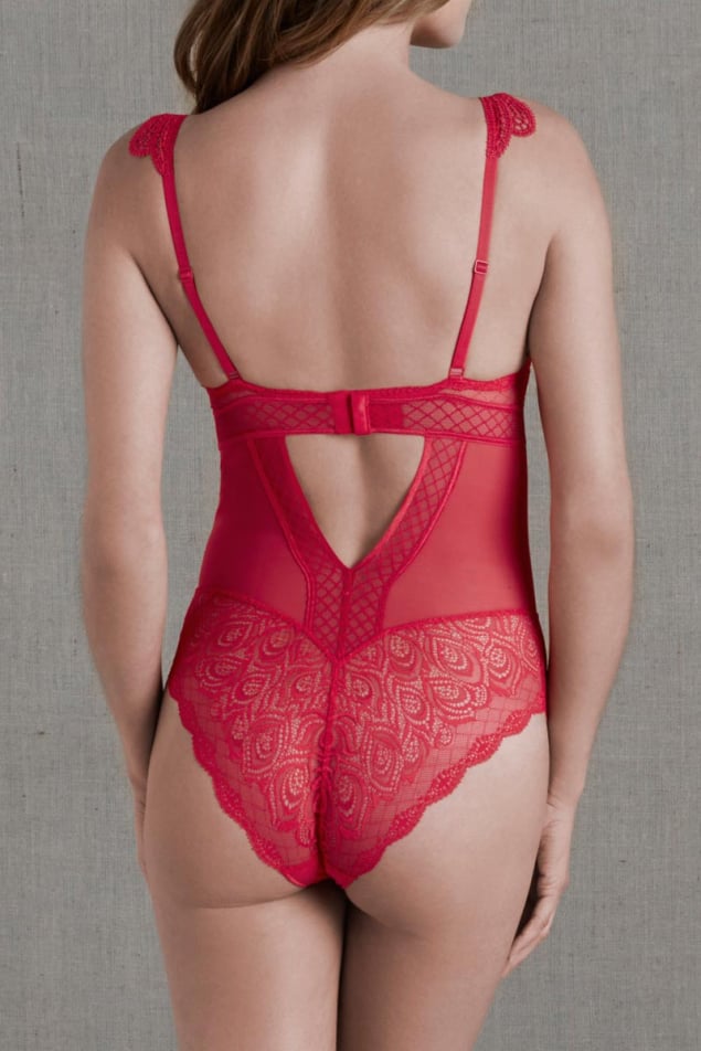 Body Simone Prle