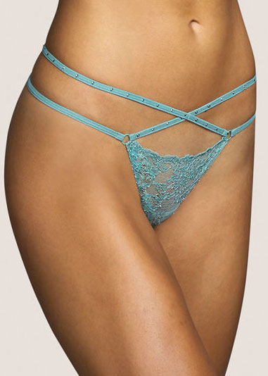 String Luxueux Andres Sarda