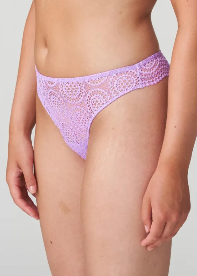 String Twist de Prima Donna Lavender Cream