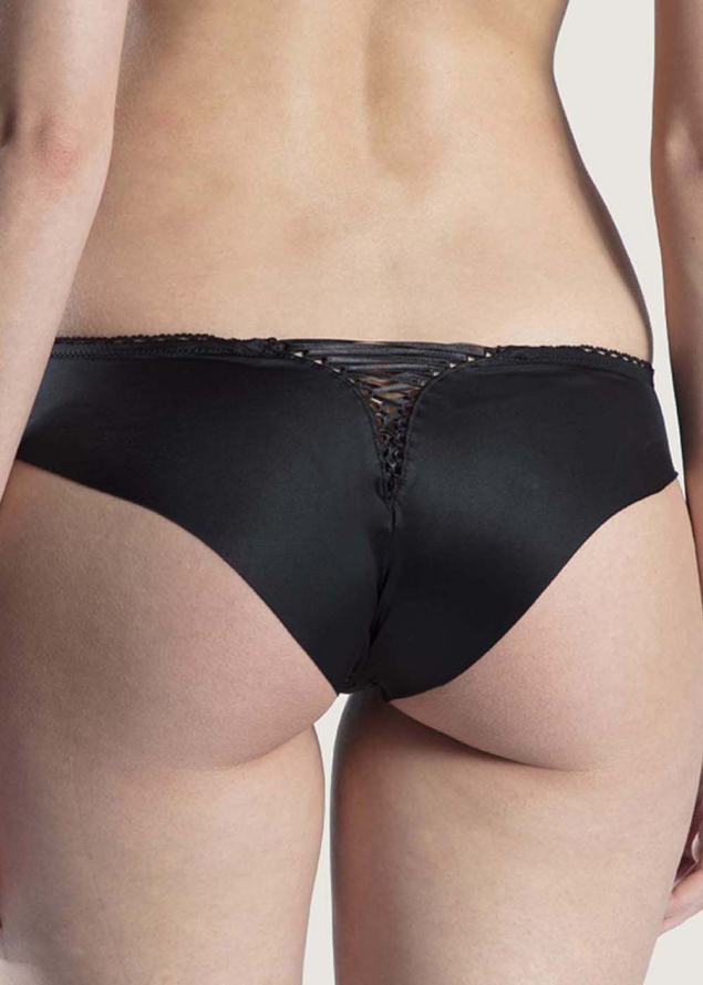 Slip Aubade