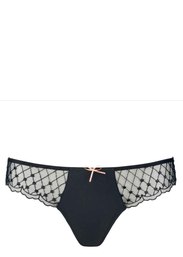String Marie-Jo