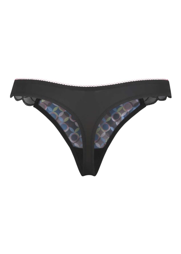 String Cleo by Panache Gomtrique