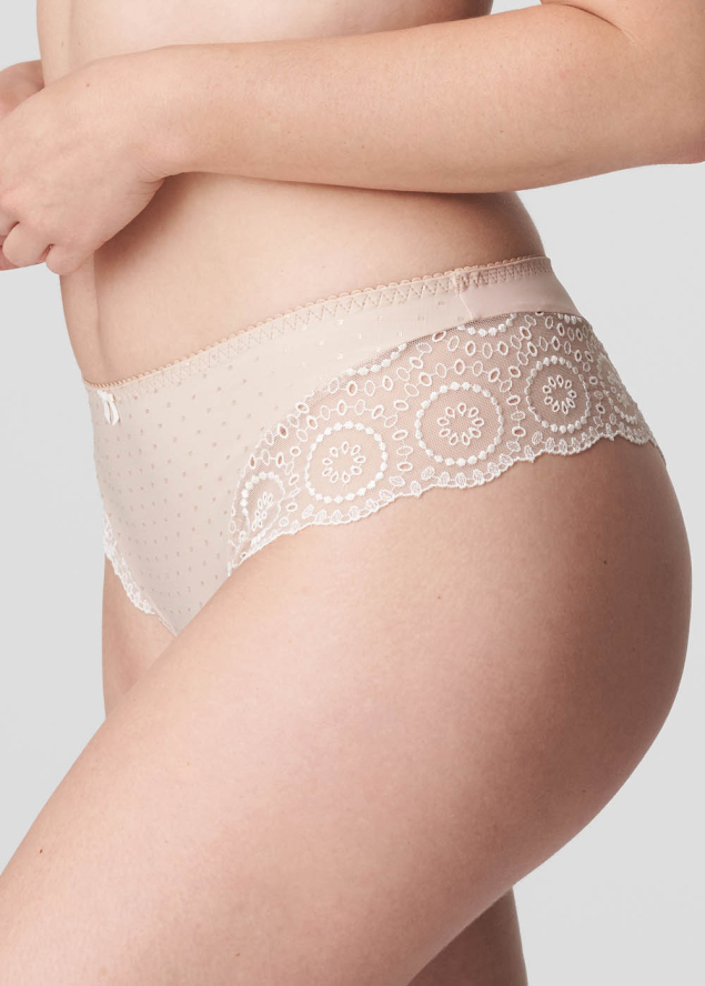 String Luxueux Prima Donna Caf au Lait