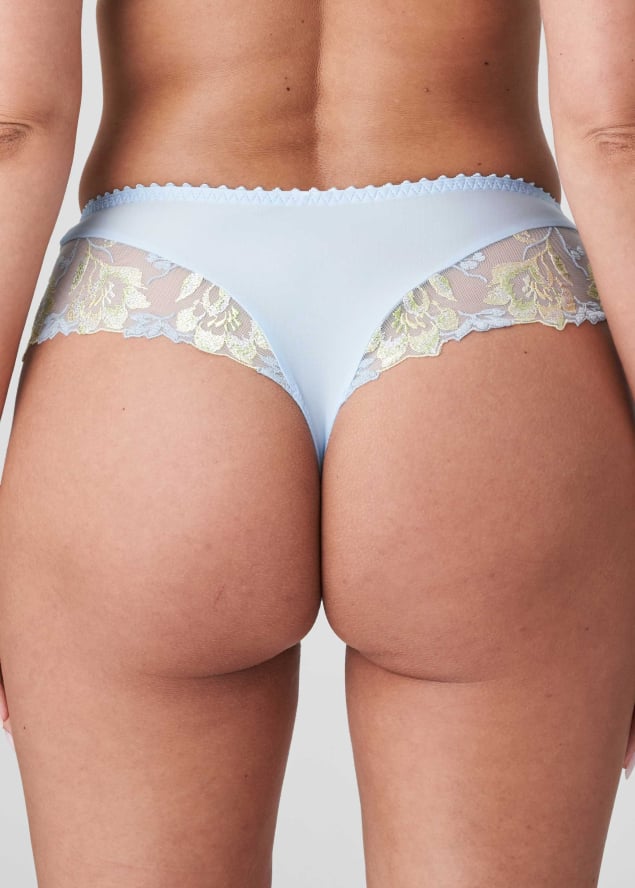 String Luxueux Prima Donna