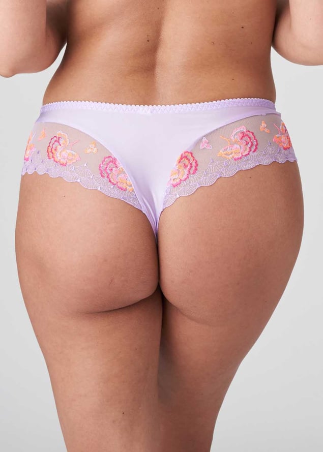 String Luxueux Prima Donna