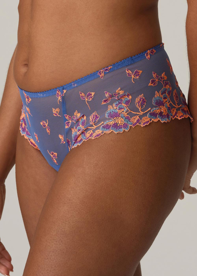 String Luxueux Prima Donna