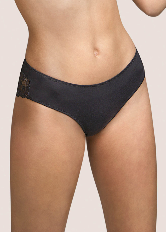 Shorty Andres Sarda