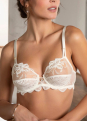 Soutien-gorge Embotant  Armatures 