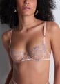 Soutien-gorge Corbeille  Armatures 