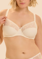 Soutien-gorge Embo�tant � Armatures 
