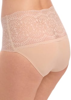 Lace Ease lingerie 607