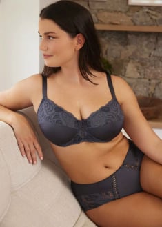 Amlie lingerie 3797