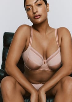 Briana lingerie 227