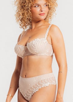 Lys Royal lingerie 2640