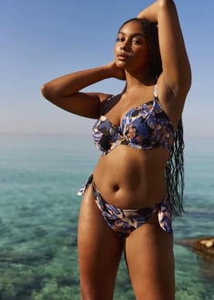 Fidji lingerie 3842