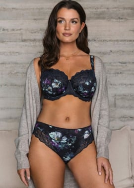 Lucia lingerie
