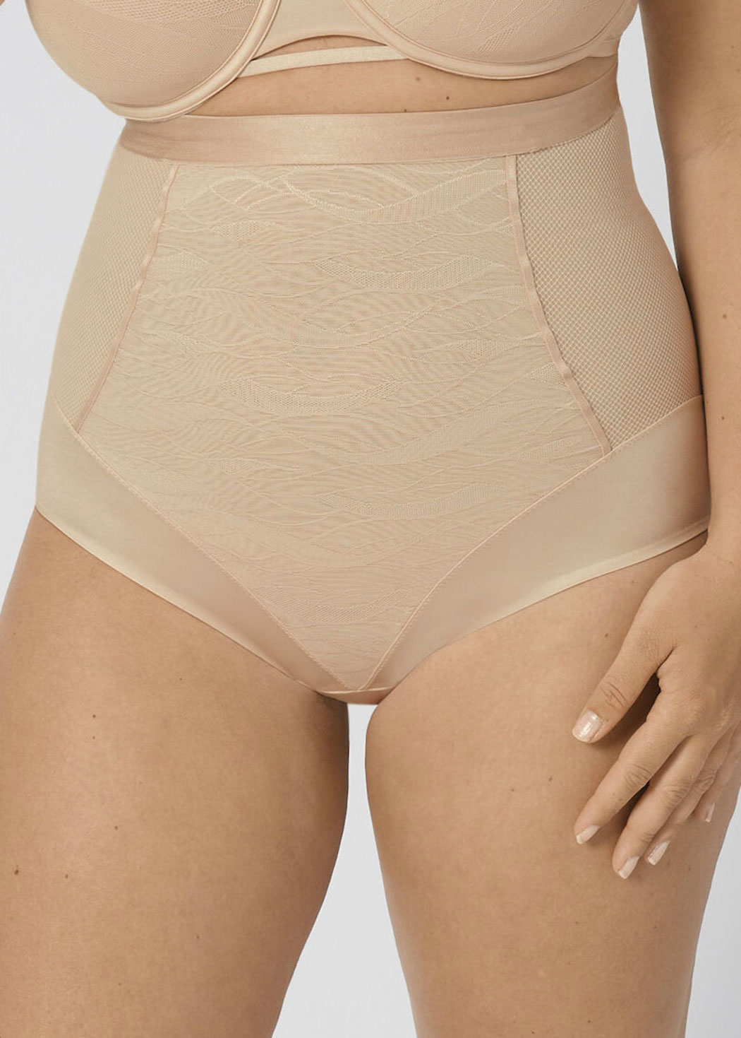 Culotte Haute Triumph Nude Beige