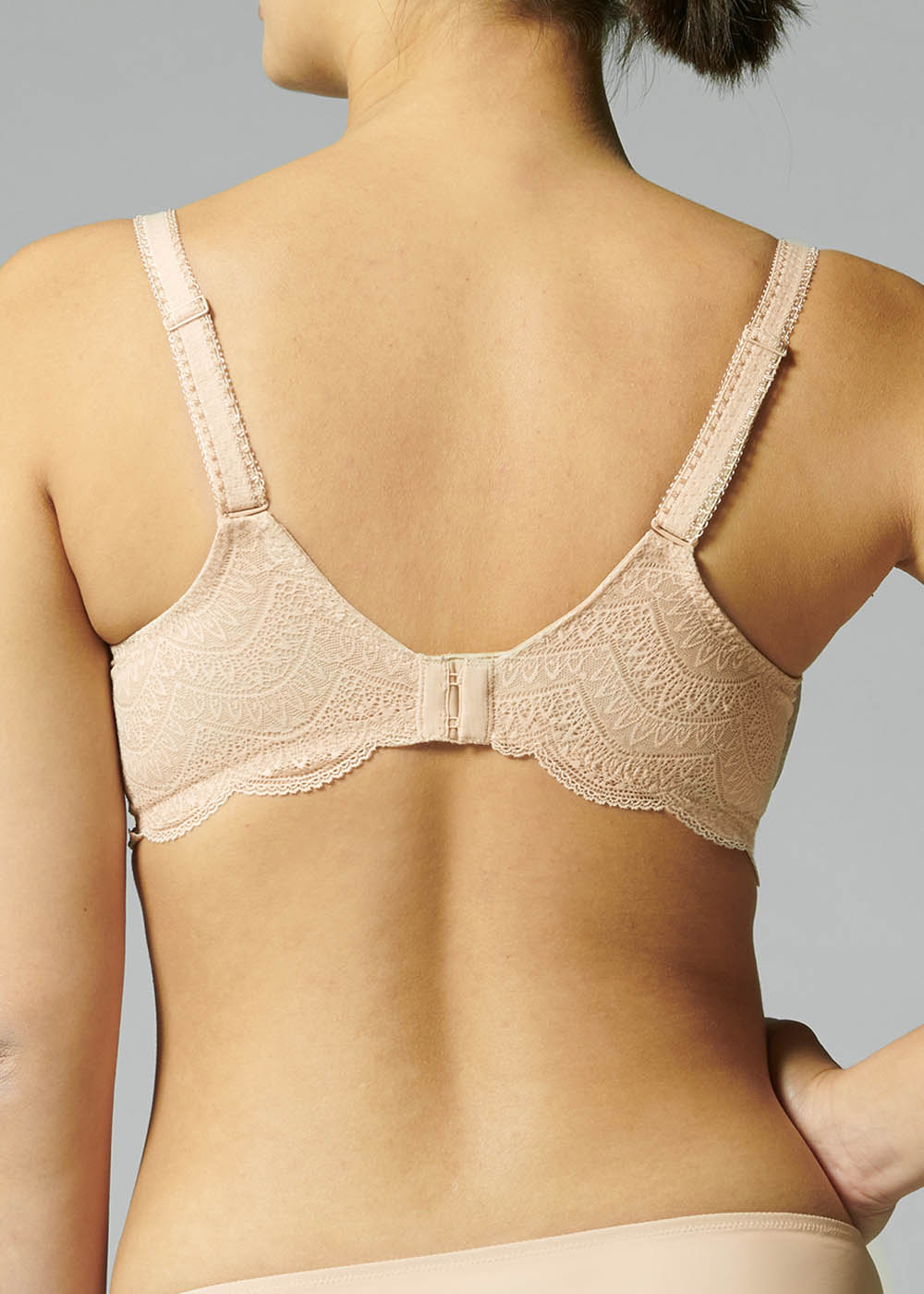 Soutien-gorge Bonnets Profonds avec Armatures Simone Prle Peau Rose